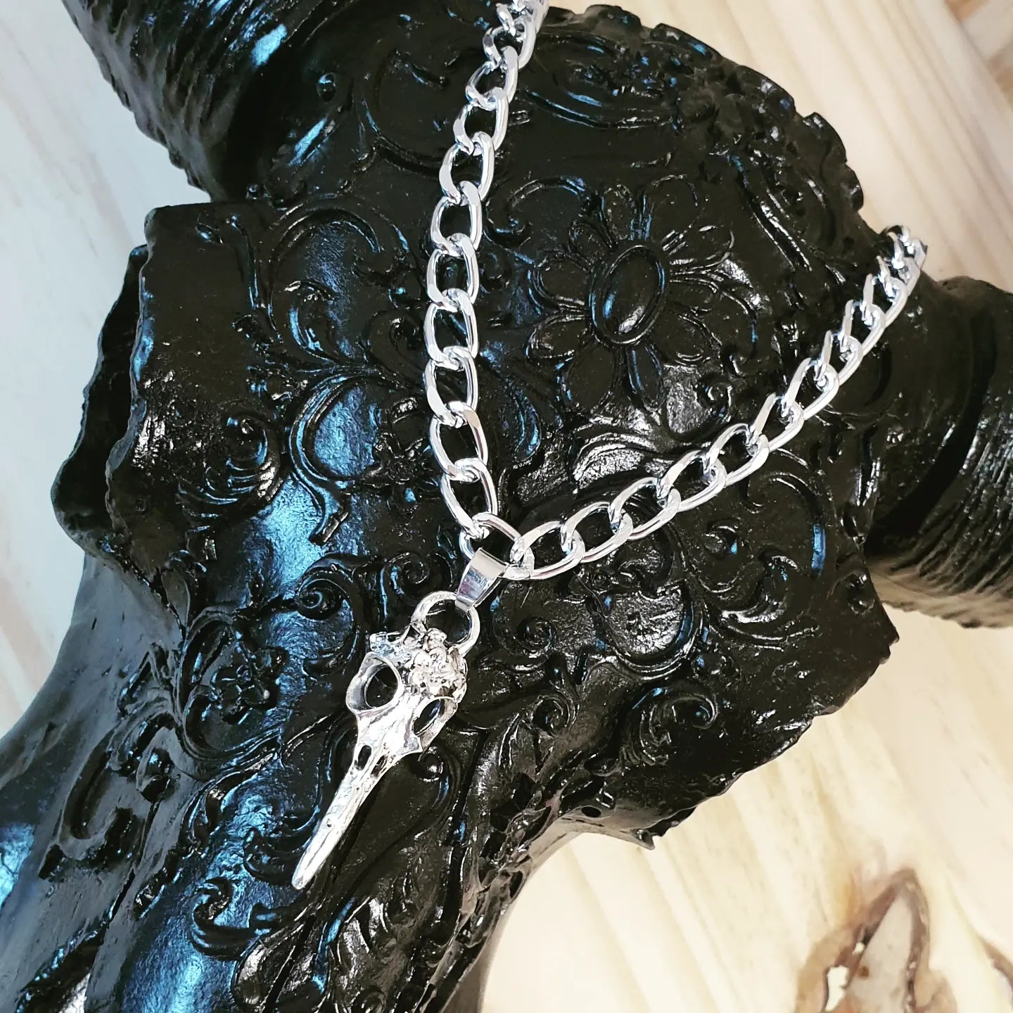 Collier skull- crow